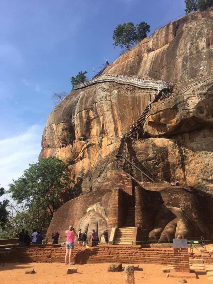 Amron Resort Sigiriya Camera foto